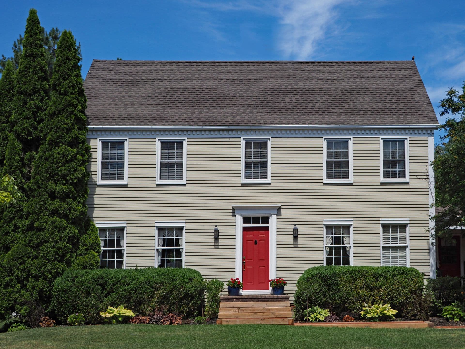 Roofing, Siding and Decking Contractors in Brookline, MA