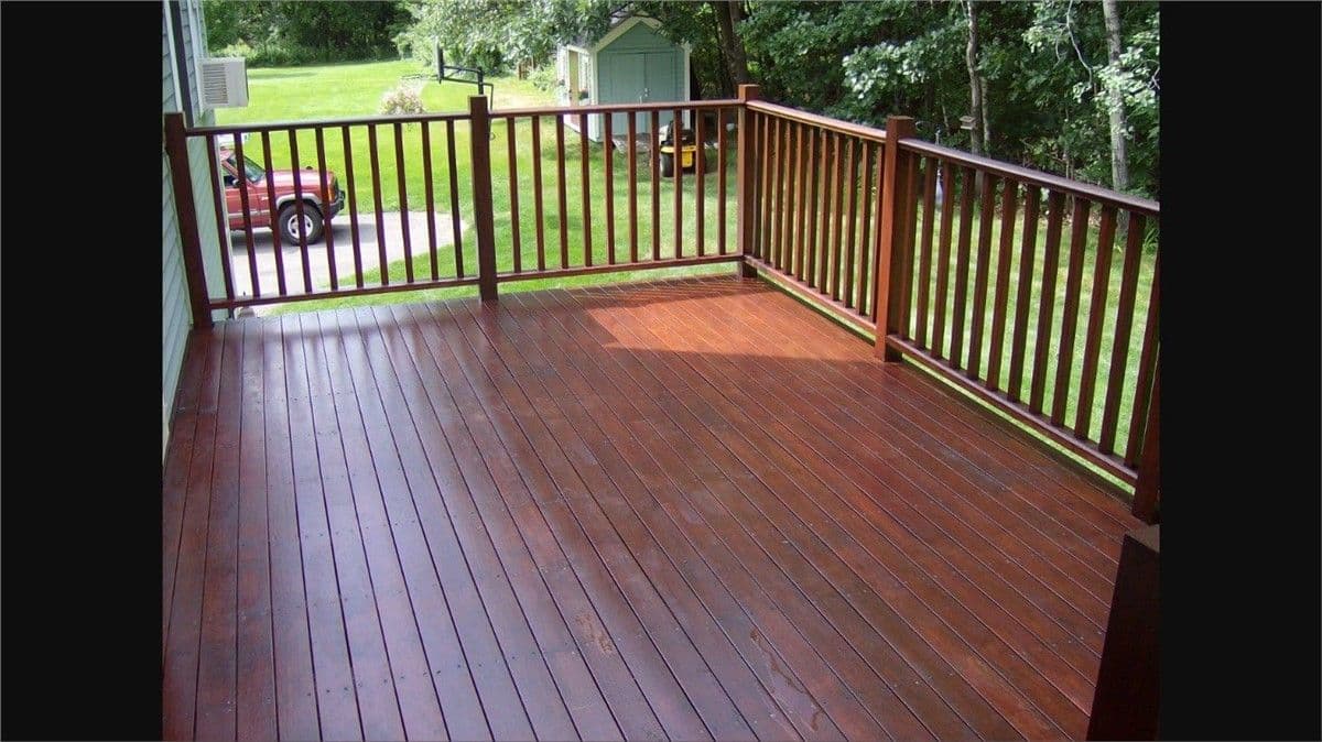 Advantages of Mahogany Decking